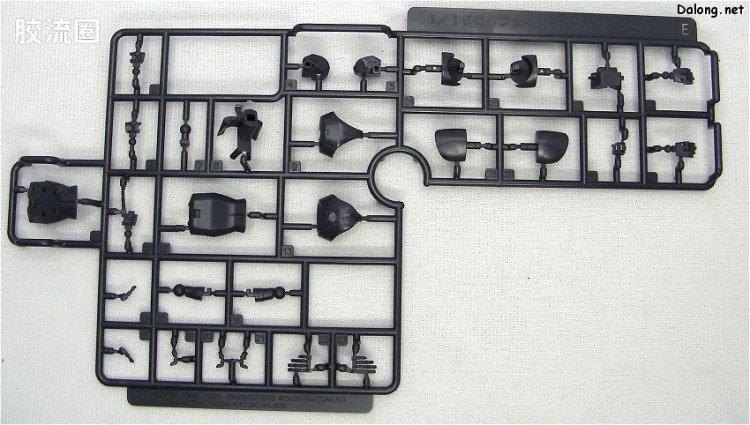 寿屋综合拼装模型系列 电脑战机 RVR-14 Fei-Yen - 图片